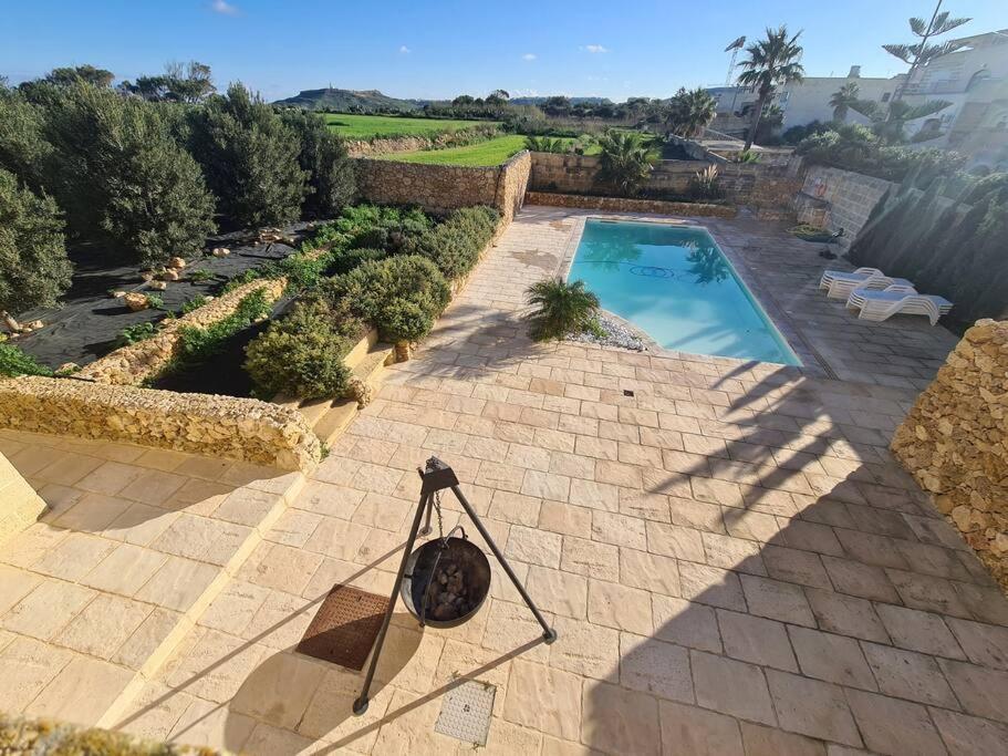Farmhouse Villa With Large Pool And Garden In Gozo Għarb Exterior foto